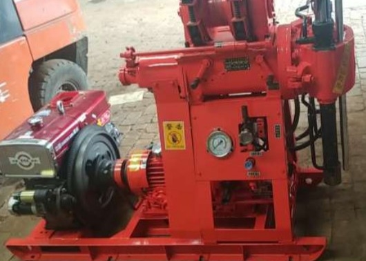 XY-1A 150 Meters Depth Crawler Geological Drilling Rig Machine For Exploration Drilling