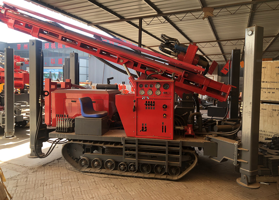 Large ST180 Pneumatic Water Well Drilling Rig High Speed Crawler Mounted