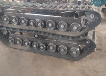 Train d'atterrissage différent de voie de chenille de moteur diesel de capacités de chargement pour des installations