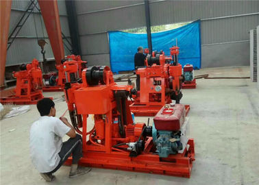 Installation de perceuse de noyau de haute performance 100-180 m Deepth avec le dispositif de alimentation automatique hydraulique