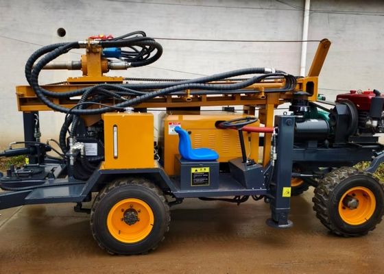 Forage pneumatique avec un diamètre de trou de 100 à 350 mm et un système d'entraînement pneumatique pour les strates rocheuses