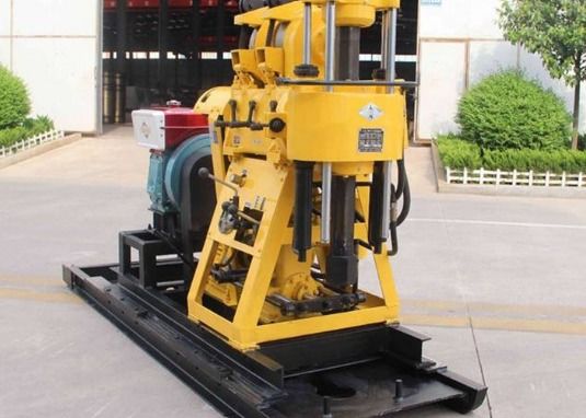 puits d'eau 15KW ennuyé rotatoire de 180m petit forant Rig Machine
