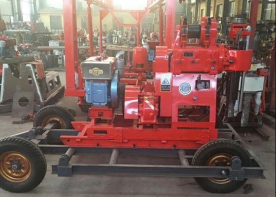 Puits d'eau hydraulique portatif de forage de 200m forant Rig Machine