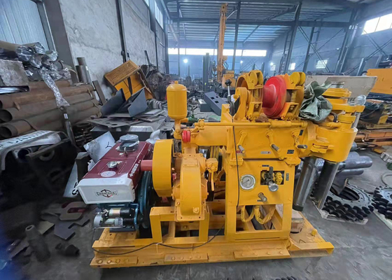 Plein perçage hydraulique rotatoire de extraction Rig Crawler Surface Underground de puits d'eau de noyau